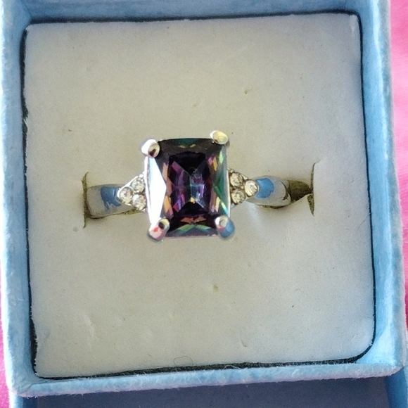 925 sterling silver Emerald cut Mystic topaz crystal ring - Picture 2 of 13